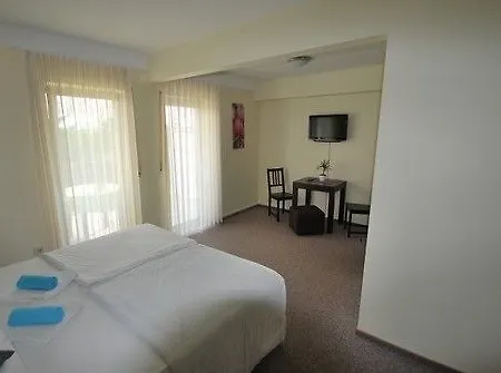 Waldeck Hotel 3*